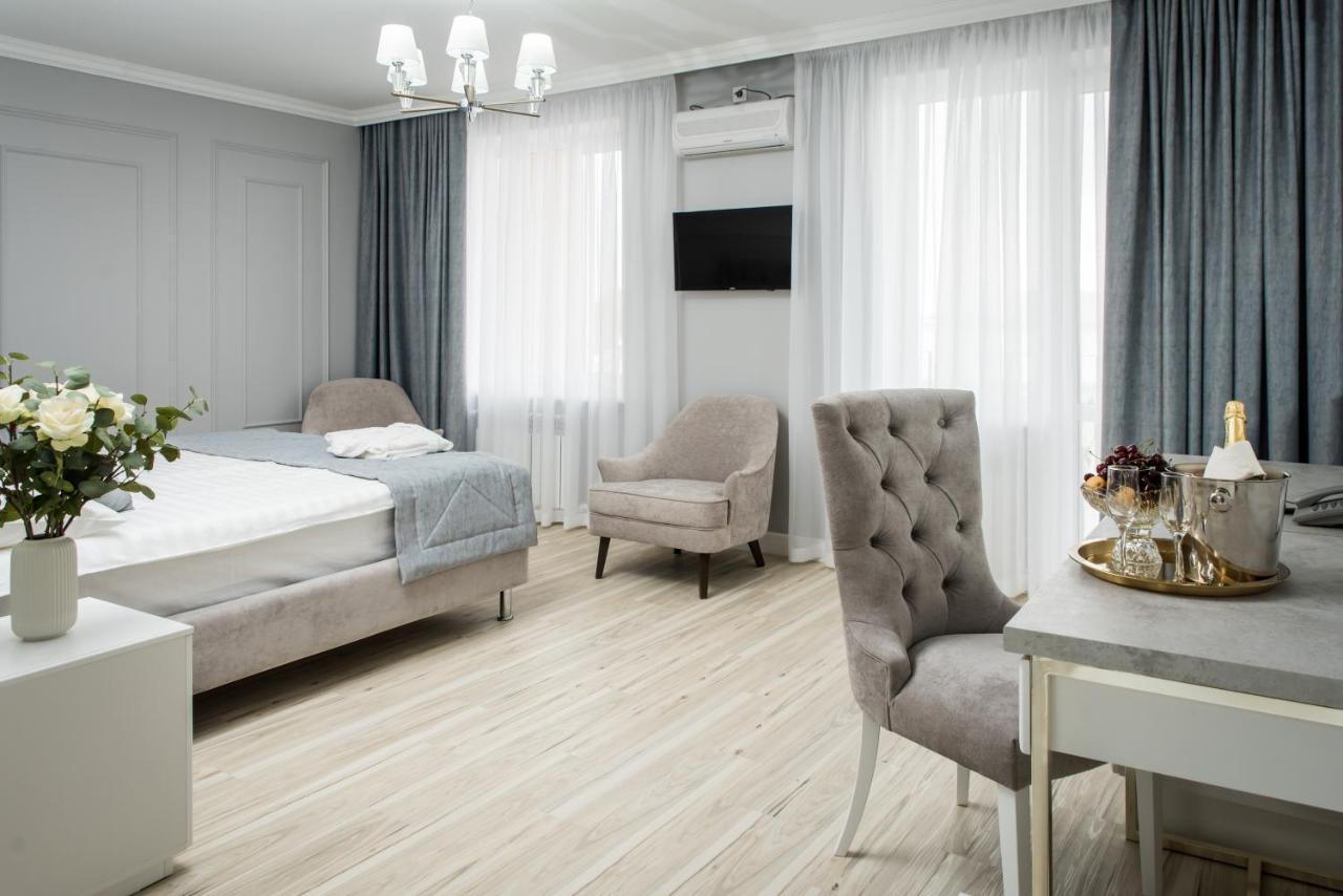Rakhat Hotel Uralsk Luaran gambar